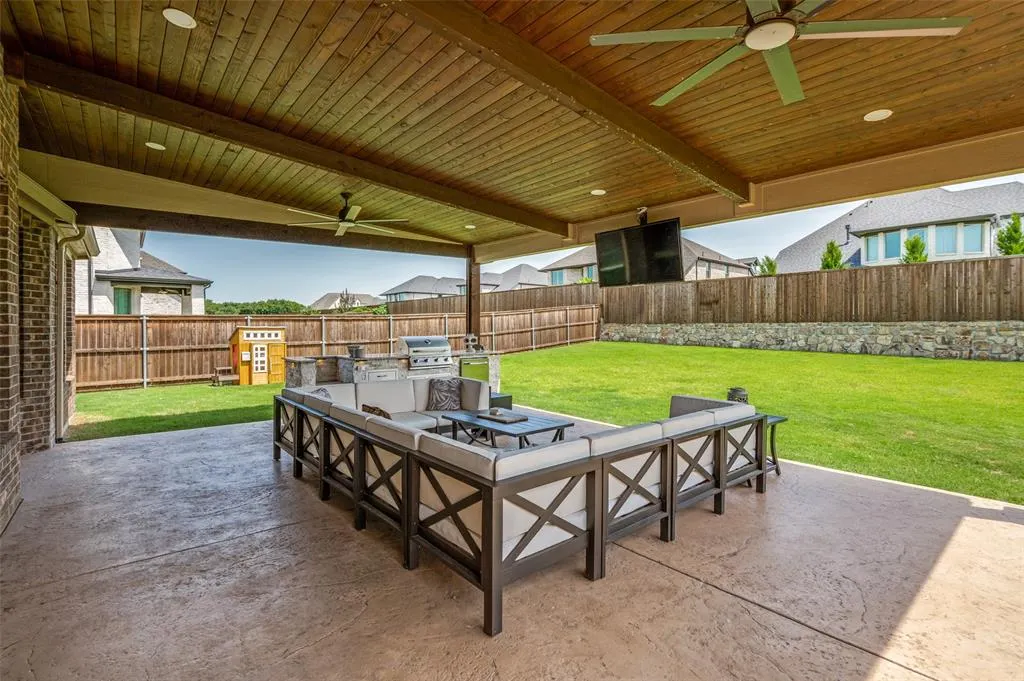 1740 Tombstone Drive