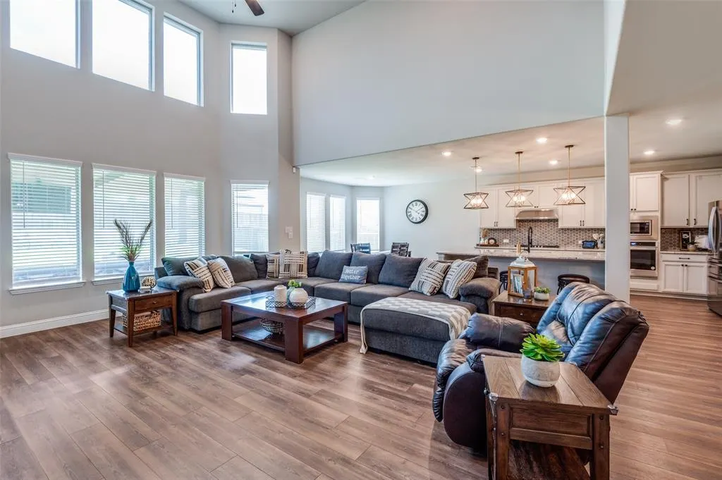 1740 Tombstone Drive
