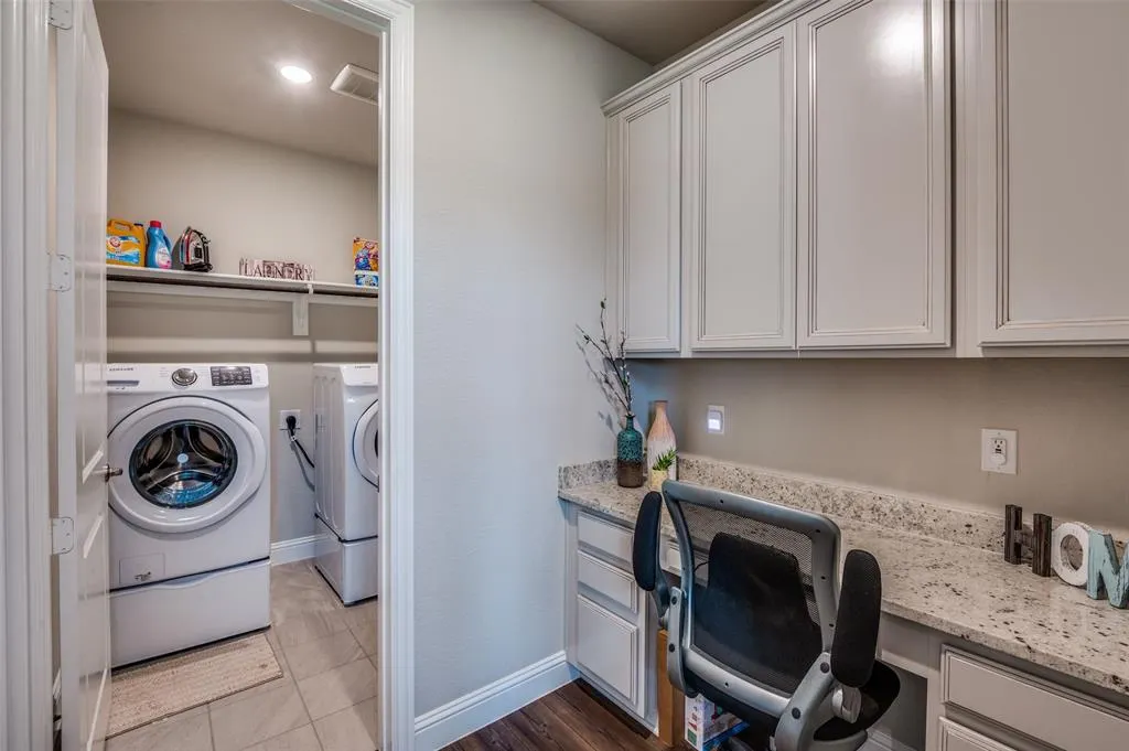 1740 Tombstone Drive
