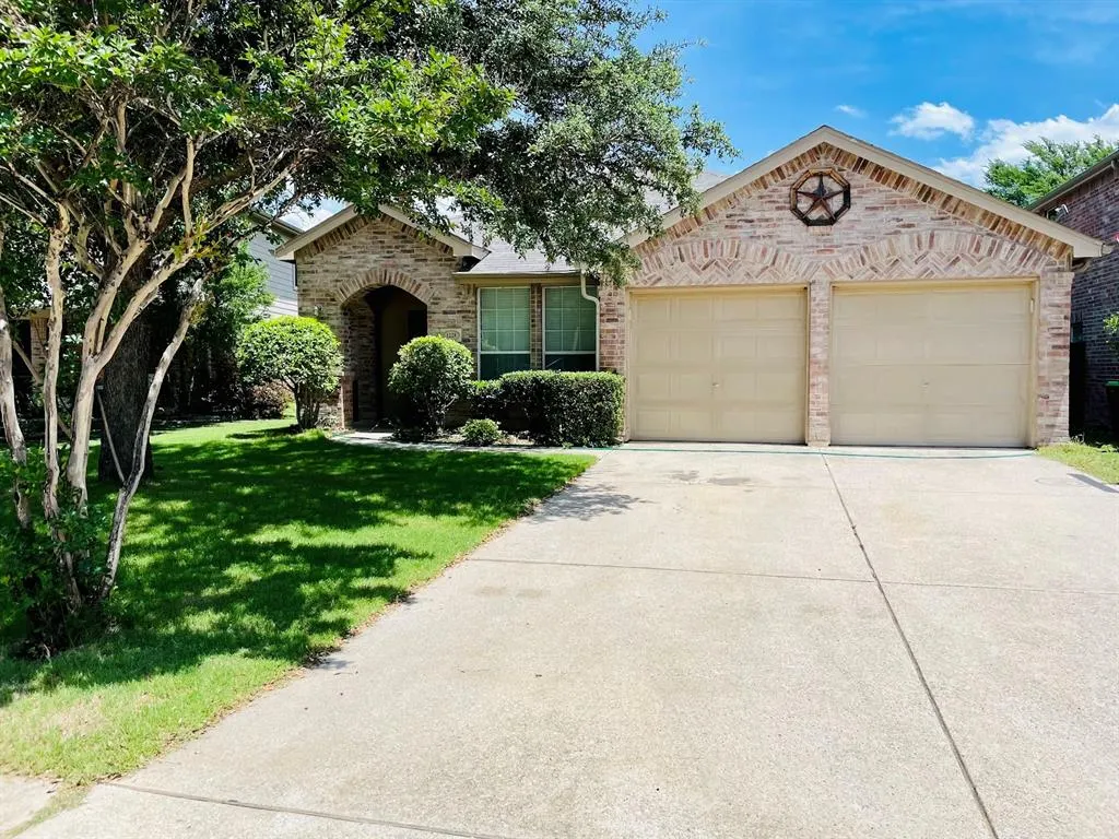 1228 Golden Eagle Court