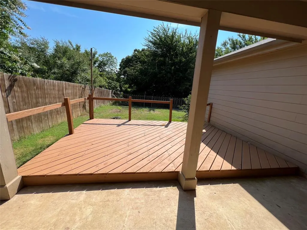 1228 Golden Eagle Court