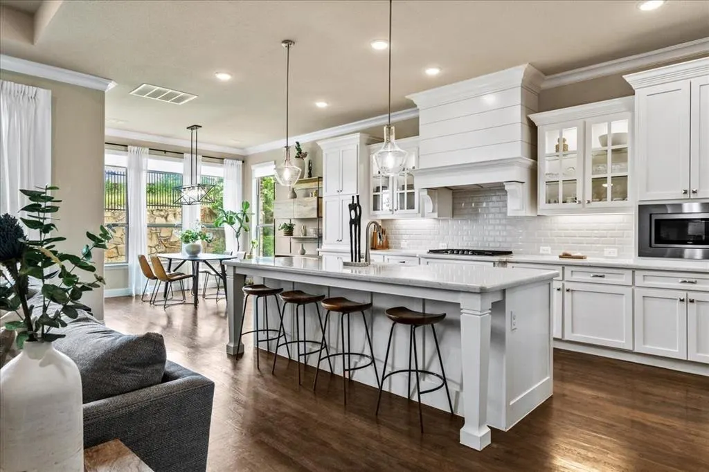 3480 Newport Drive