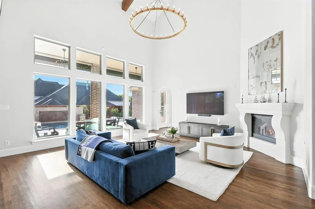 900 Brett Drive
