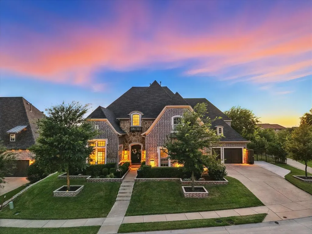 900 Brett Drive