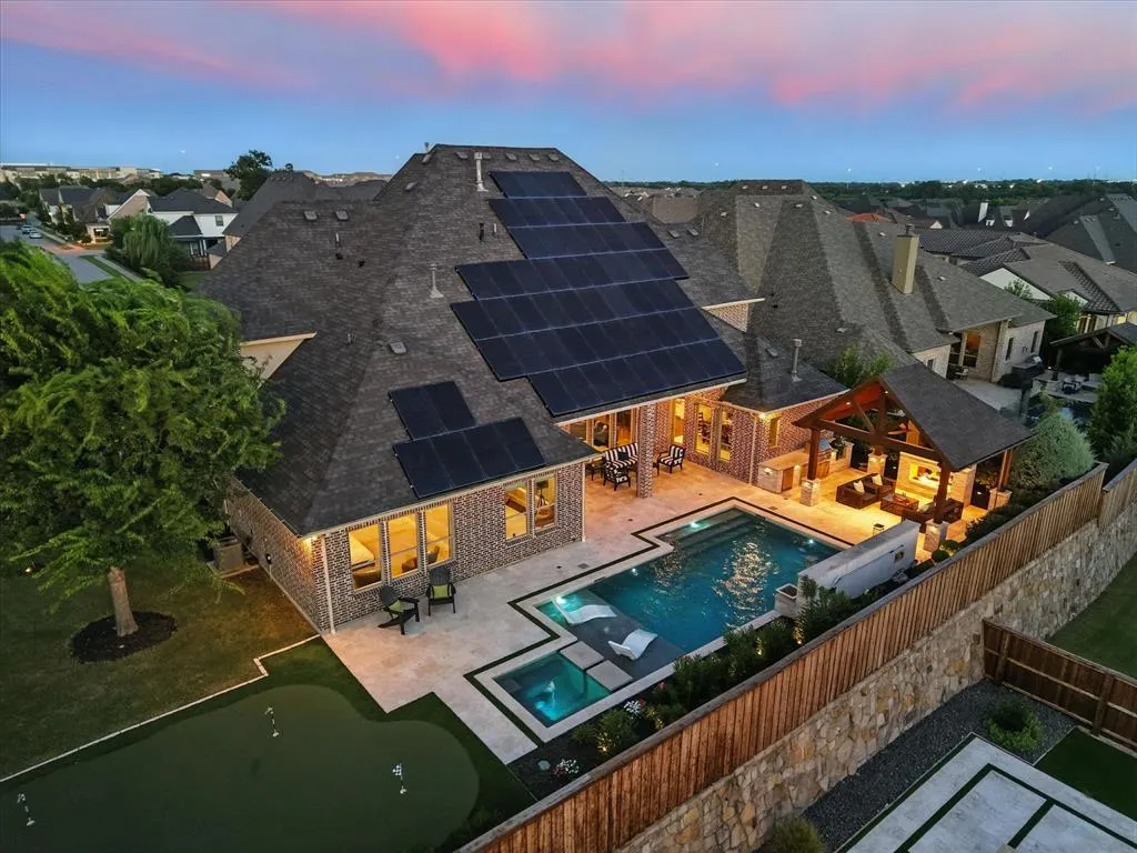 900 Brett Drive