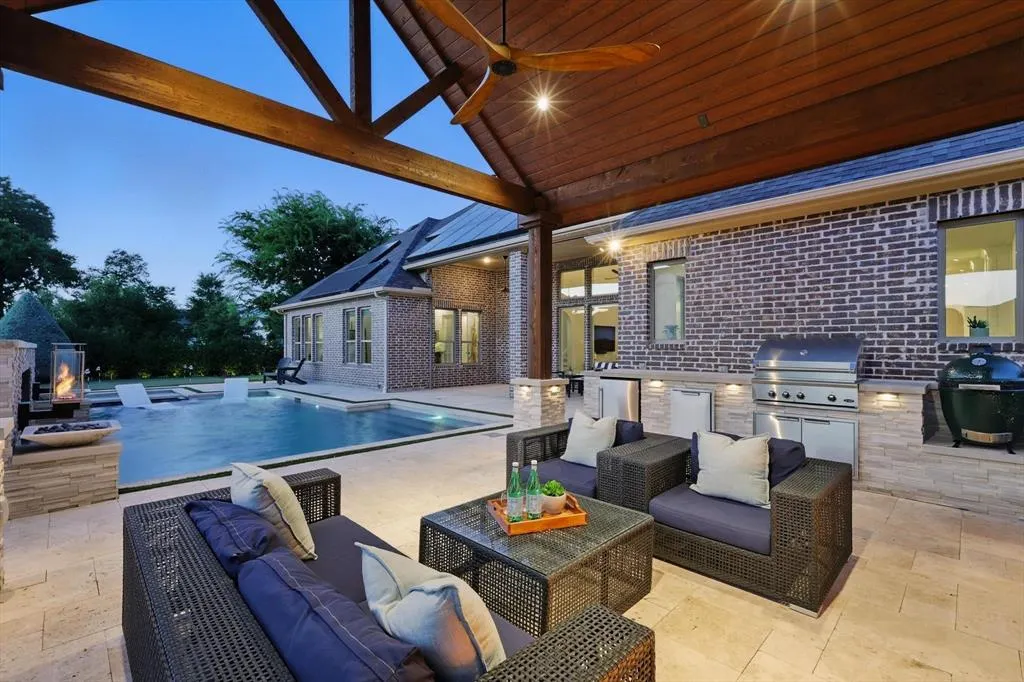 900 Brett Drive