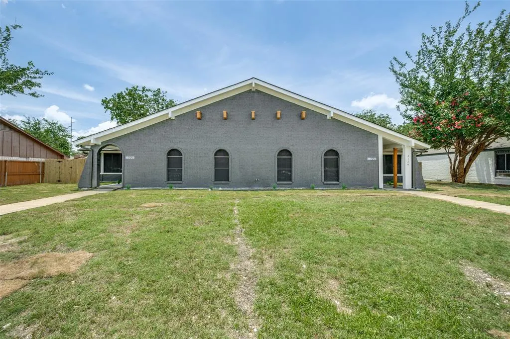 2128 Trellis Place