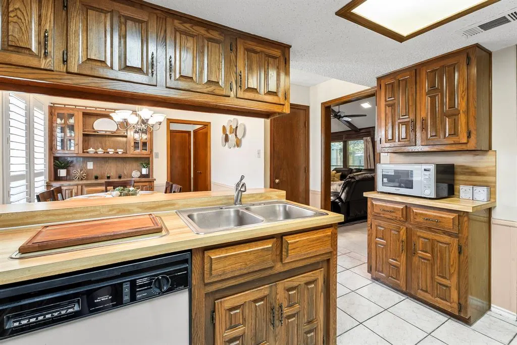 808 Allison Drive