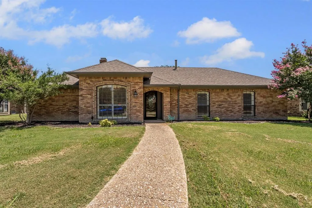 808 Allison Drive