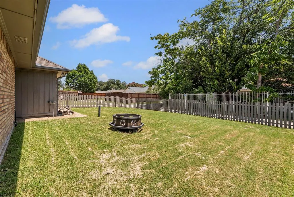 808 Allison Drive