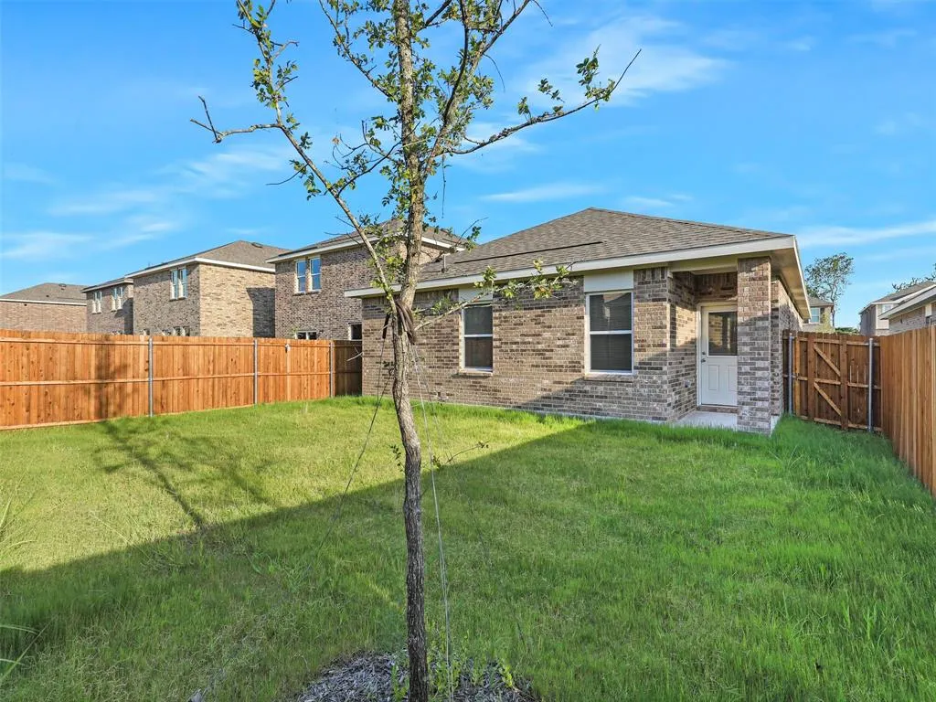 4510 WOOD FERN Road