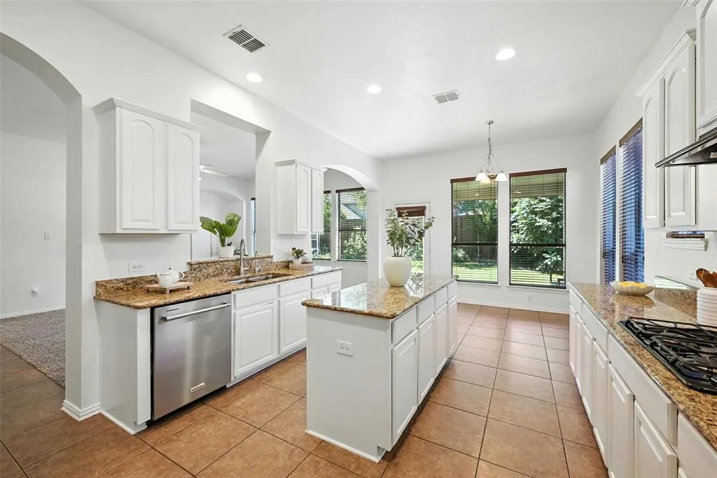 2612 Katie Trail