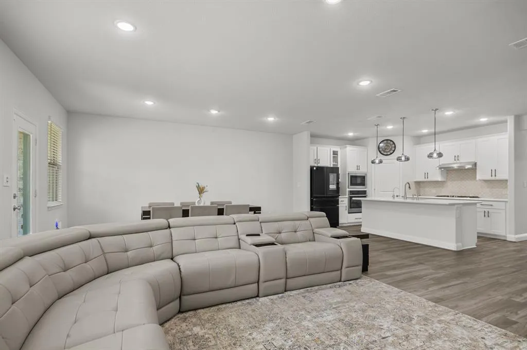 3313 Ashlar Court