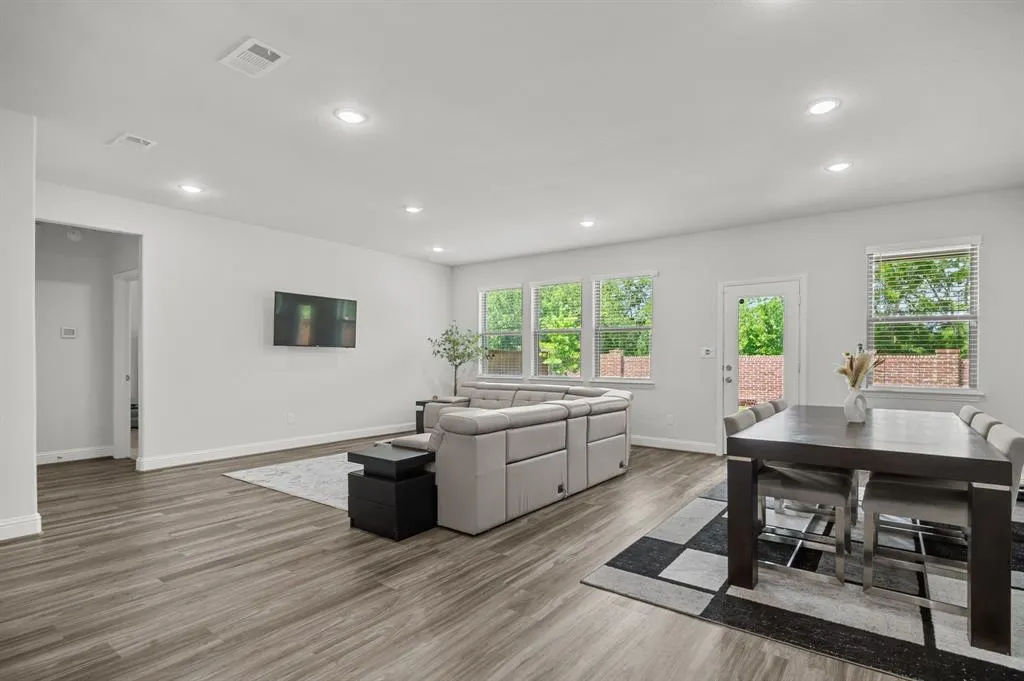 3313 Ashlar Court