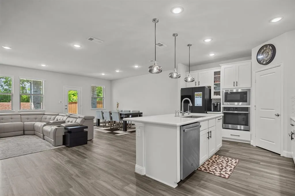 3313 Ashlar Court