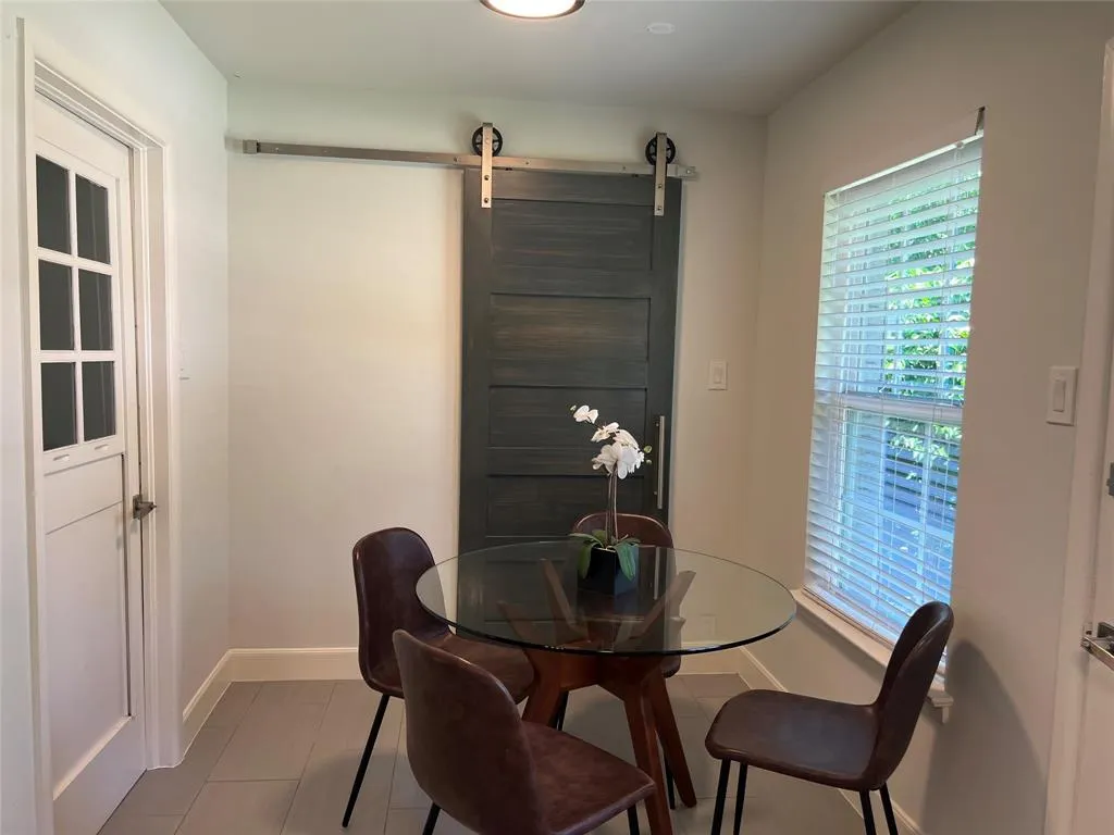 624 Scottsdale Drive