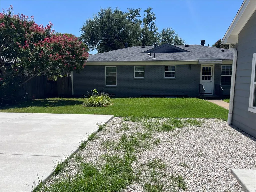 624 Scottsdale Drive