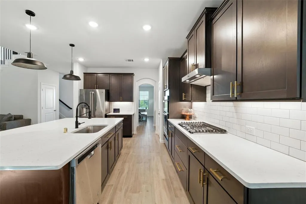 2141 Olivereta Drive