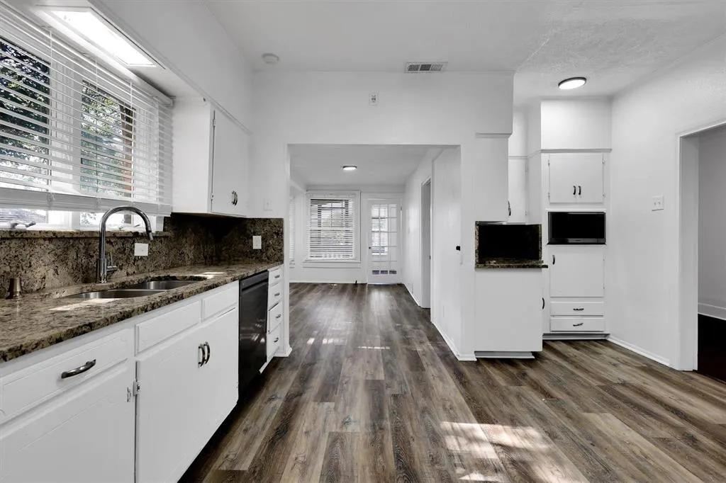3244 E Prosper Trail