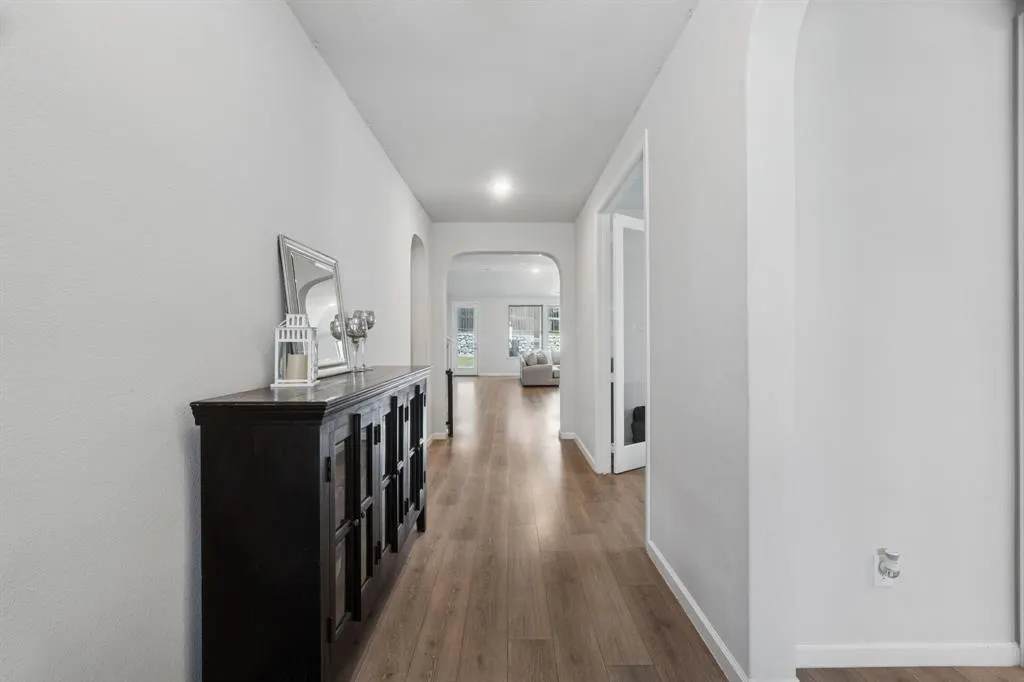 2015 Pacific Avenue