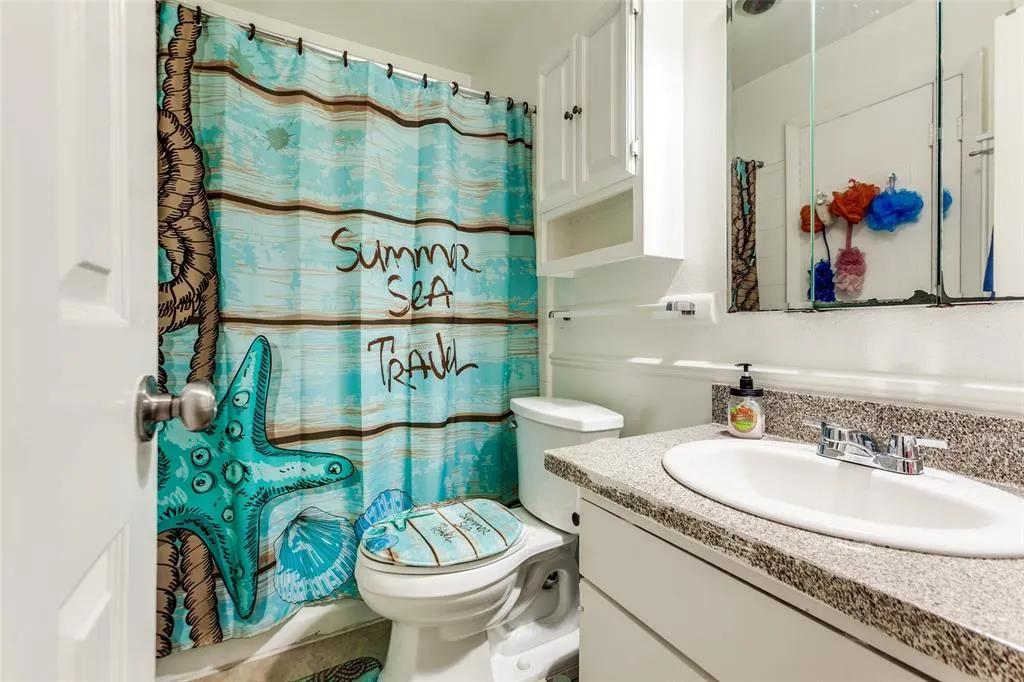 1130 Larkspur Drive