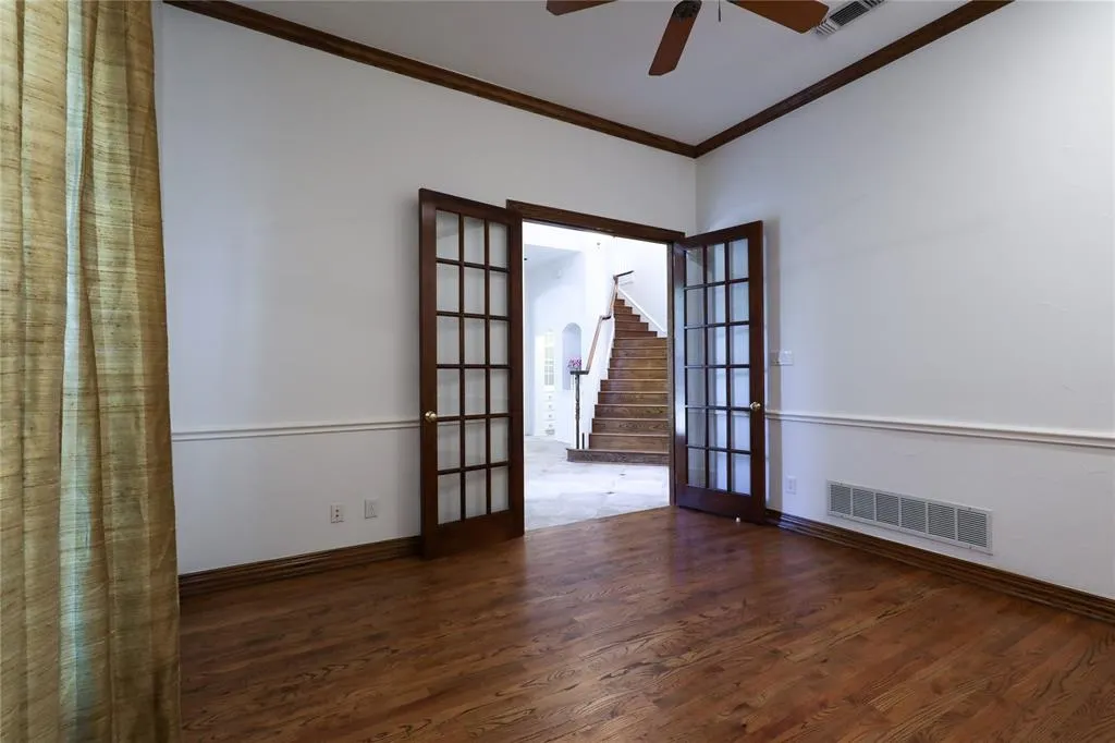 1412 Salado Drive