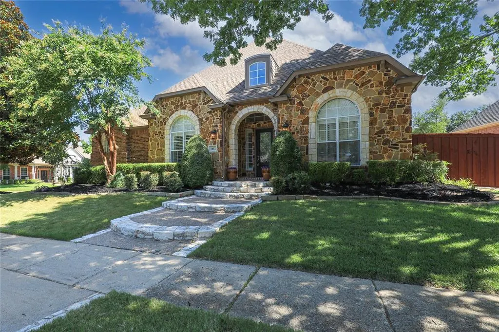 1412 Salado Drive