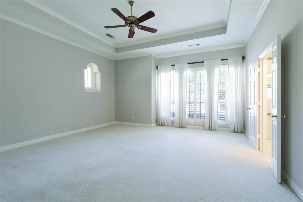 1412 Salado Drive