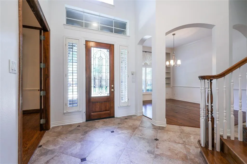 1412 Salado Drive