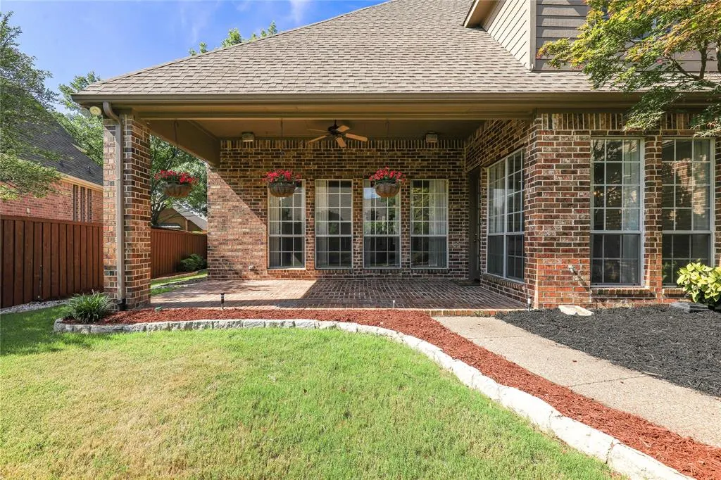 1412 Salado Drive