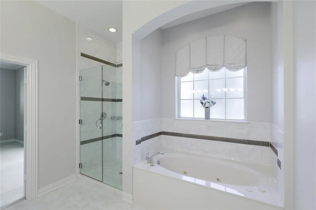 1412 Salado Drive