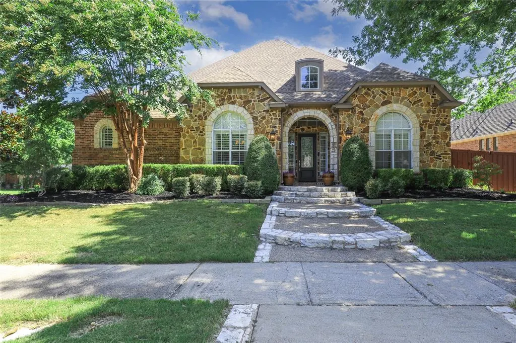 1412 Salado Drive