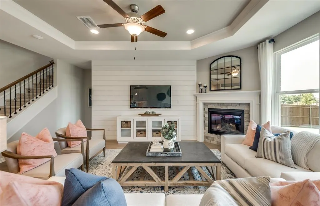 1613 David Drive