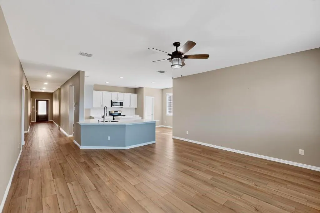 11437 Woody Creek Trail