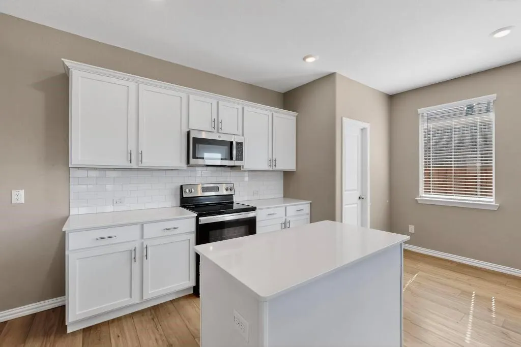11437 Woody Creek Trail