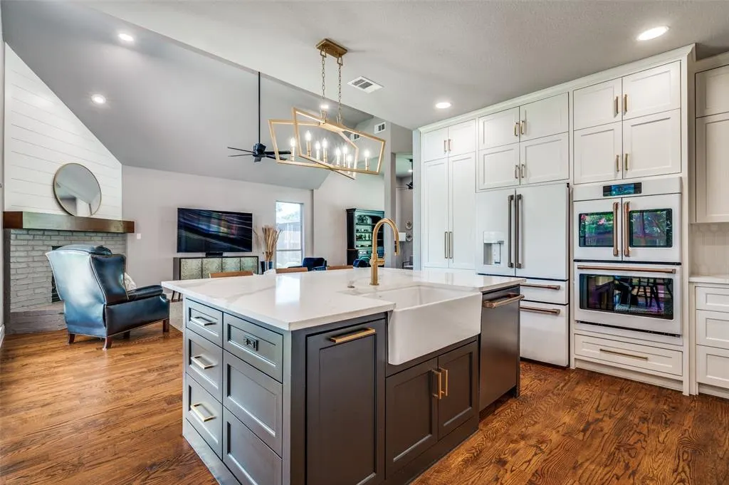 1708 Barton Springs Court