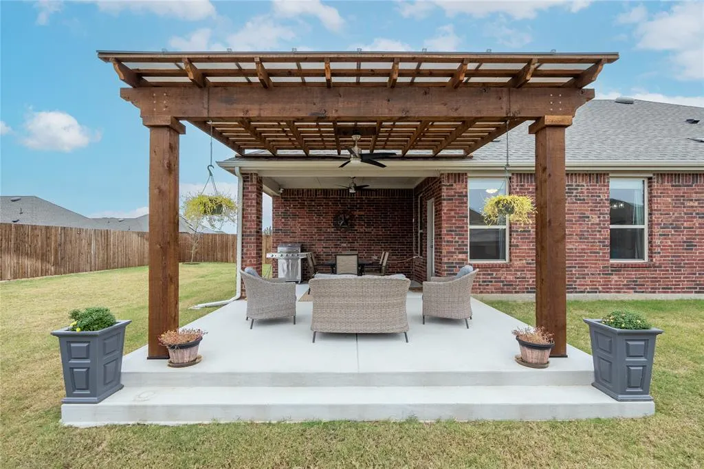 11203 Hawks Landing Drive