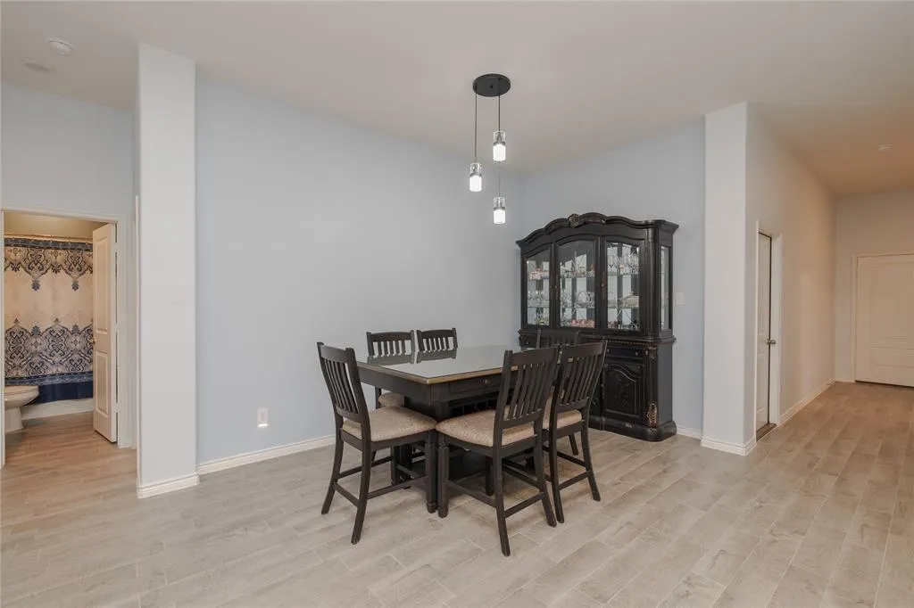 11203 Hawks Landing Drive