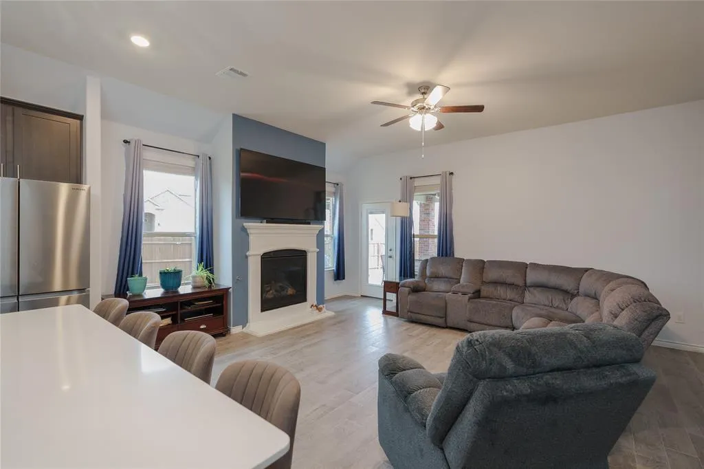 11203 Hawks Landing Drive