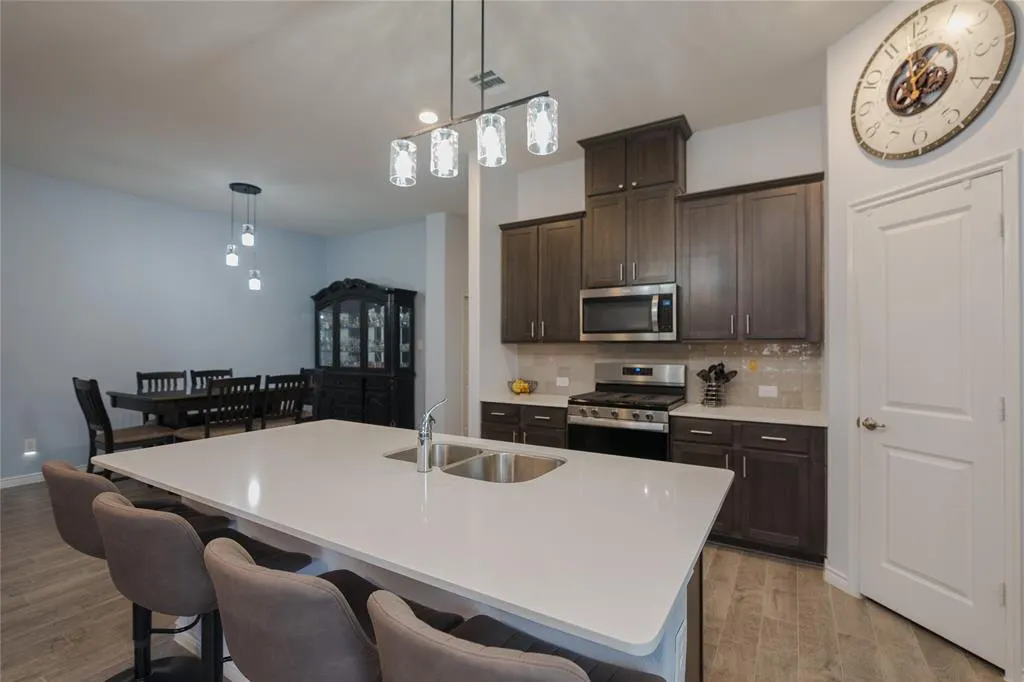 11203 Hawks Landing Drive