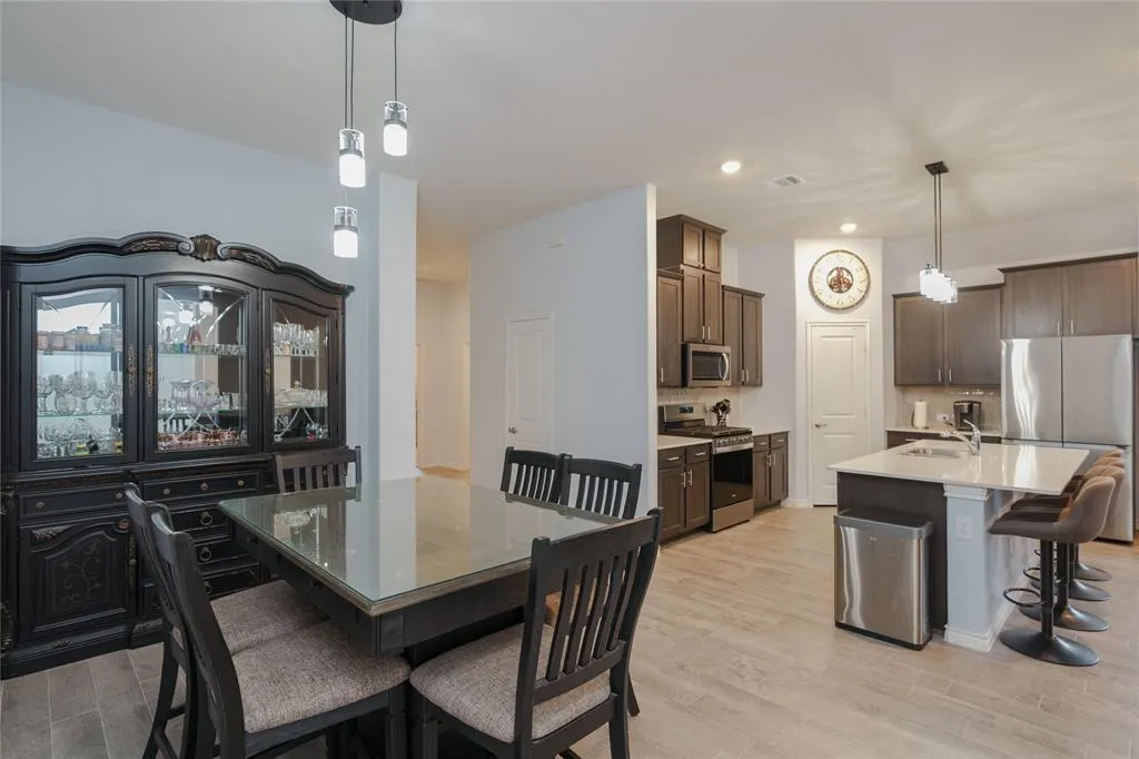 11203 Hawks Landing Drive