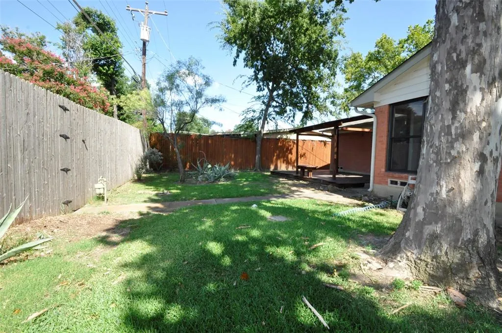 704 Ridgedale Drive
