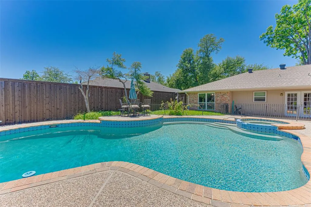 647 Sheffield Drive