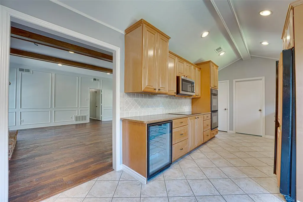 647 Sheffield Drive