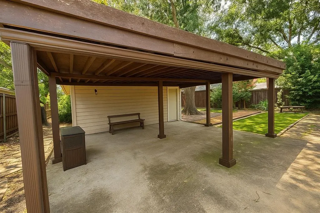 608 Westwood Drive