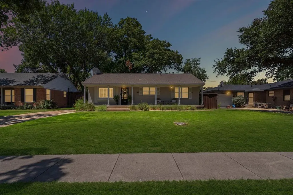 608 Westwood Drive