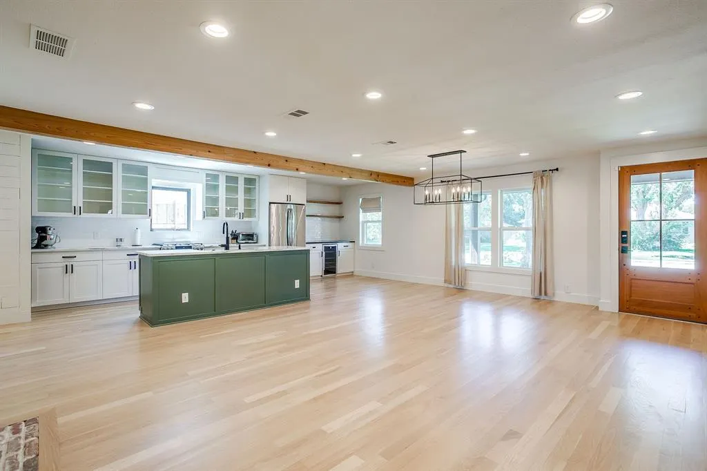 428 Summit Drive