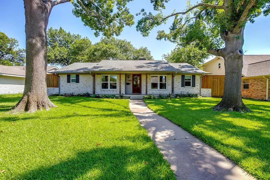 428 Summit Drive