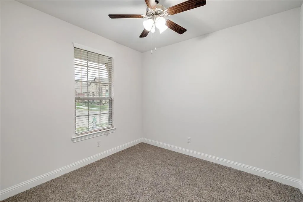 1212 Sagefield Way