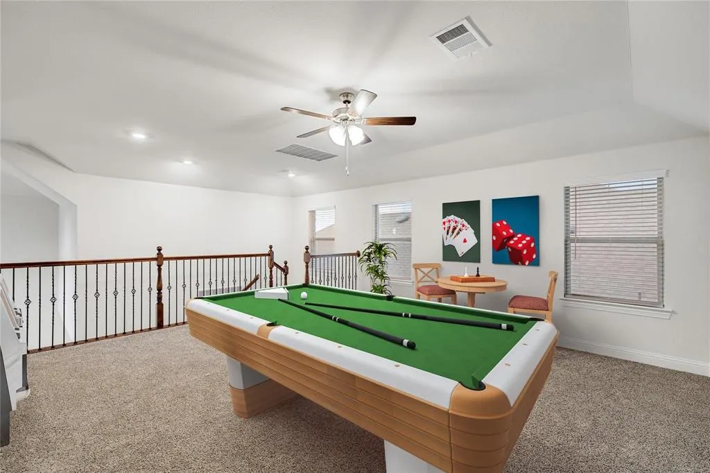 1212 Sagefield Way